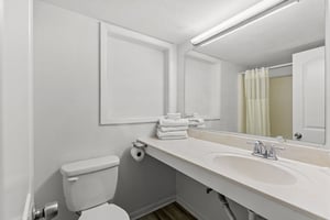 29880640