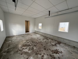 29905972