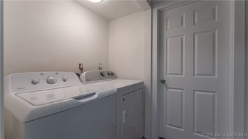 29899262