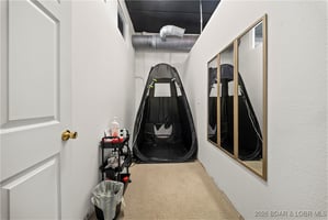 29899913