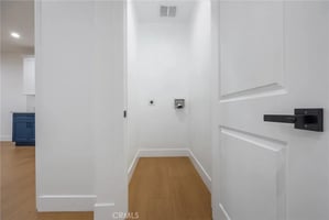 30783999