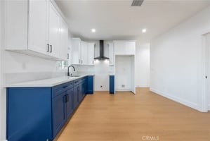 30784015