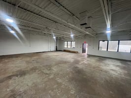 31367015