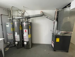 31702739