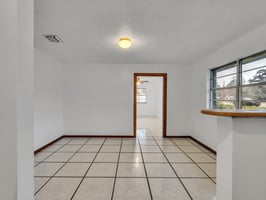 29940284