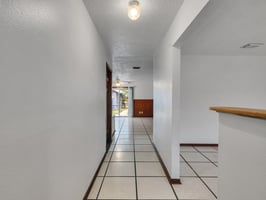 29940283