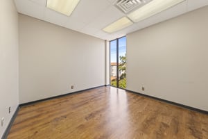 29943405