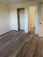 32977028