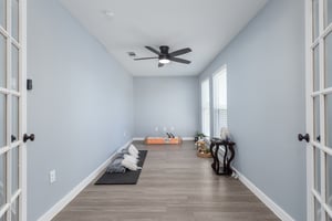 29945280