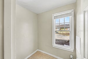 29956022