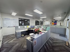 32033316