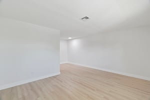 29983384