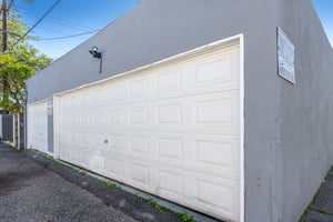 29983976