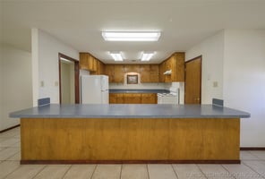 29986618
