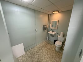 29990640