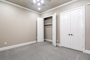 29995122
