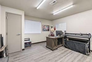 29995684