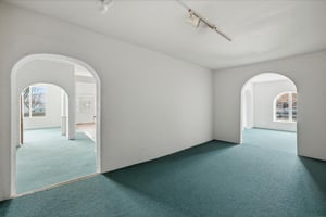 30031372
