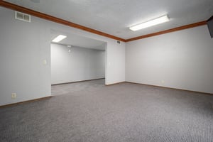 29999695