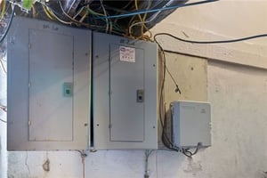 30021843