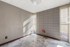30030495