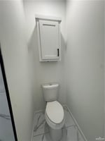 30043392
