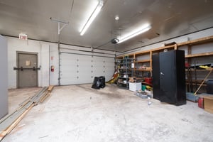 30044732