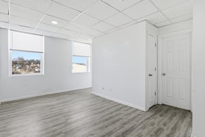 30045978