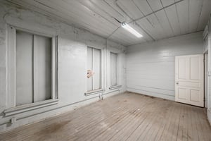 30047760