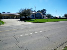 30057052