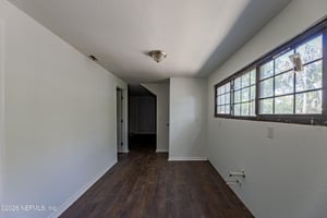 30559402