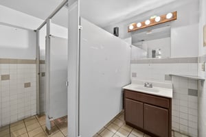 30077534