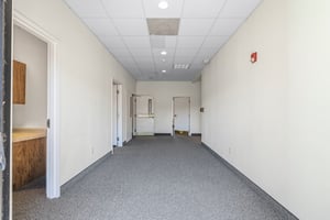 30084687