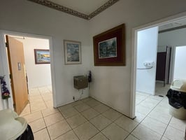 31636983