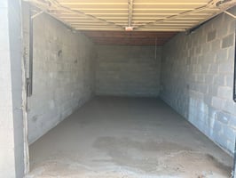 30093585