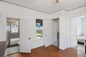 30098032