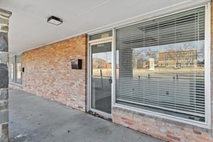 30099042