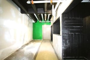 30102547