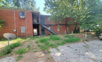 30104482