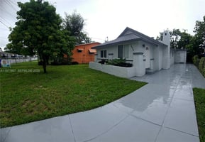 30898043