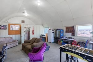31669877