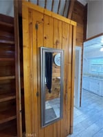 30577372