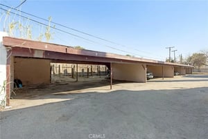 30579295