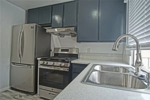 30584402