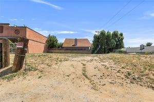 30632852
