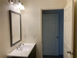 32205622