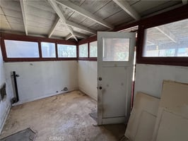 32690472