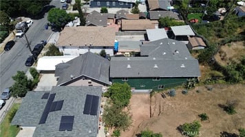 30673891