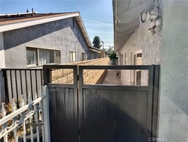 31608470