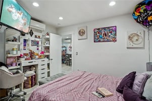 30695893
